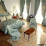 Hotel De Toiras 5*