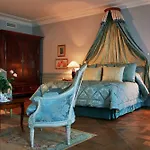 De Toiras Hotel