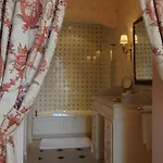 Hotel De Toiras 5*
