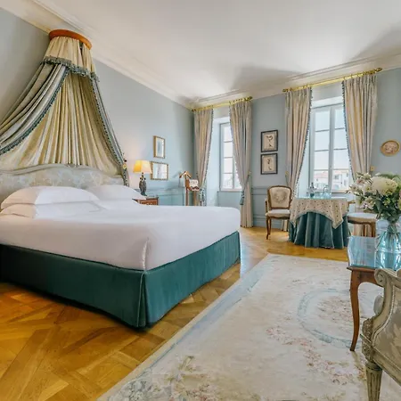 De Toiras Hotel