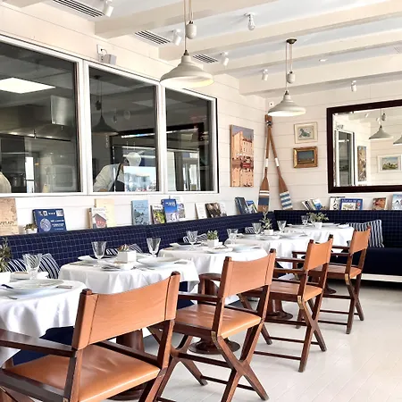 De Toiras Hotel