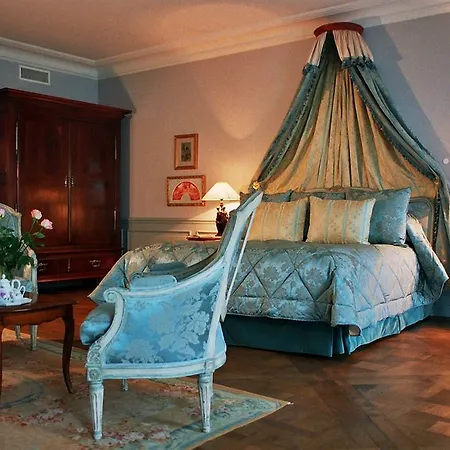 De Toiras Hotel