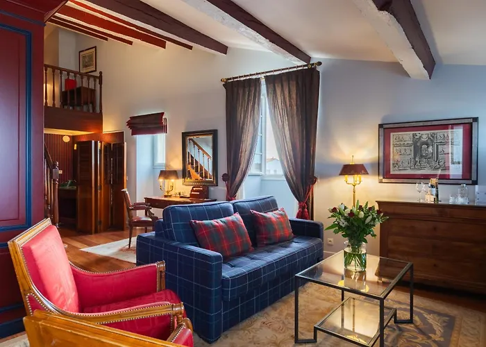Hotel De Toiras 5*