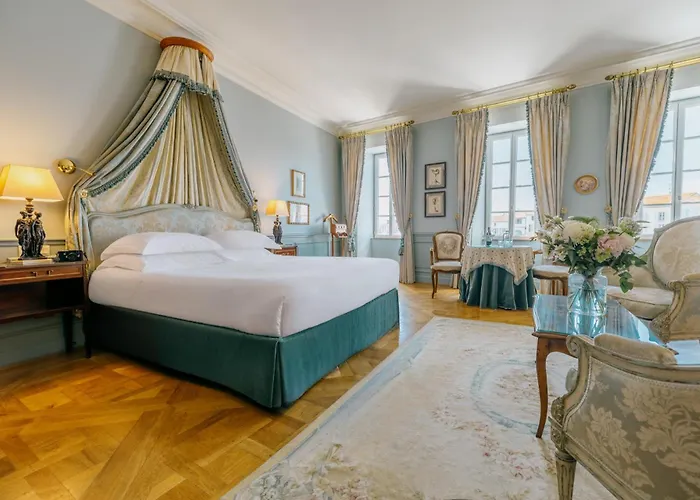 De Toiras Hotel