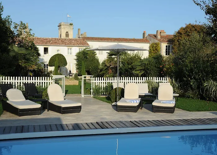 Hotel De Toiras 5*